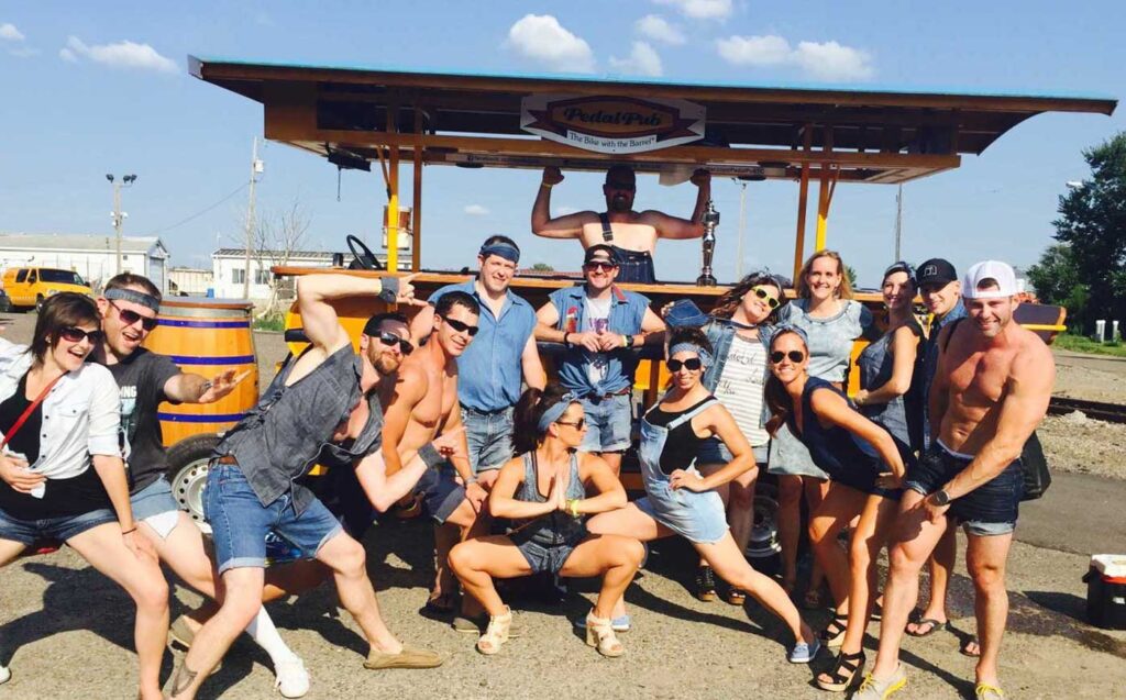 friends-on-the-town-pedalpub-st-pete