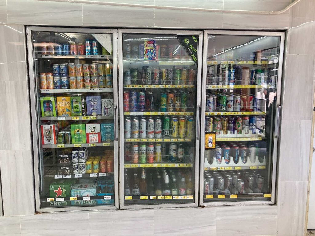 discount-food-mart-st-pete-2