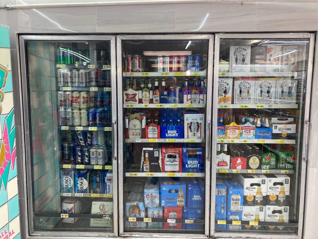 discount-food-mart-st-pete-3